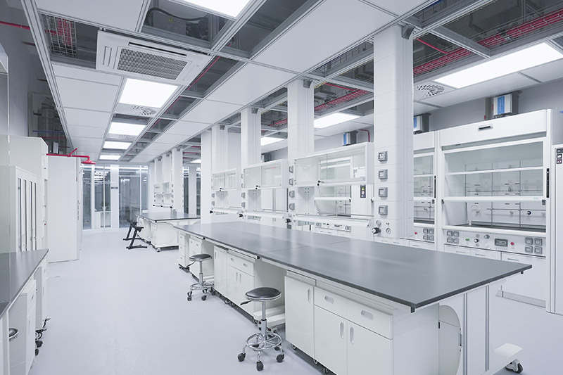 霍林郭勒实验室革新：安全与科技的现代融合